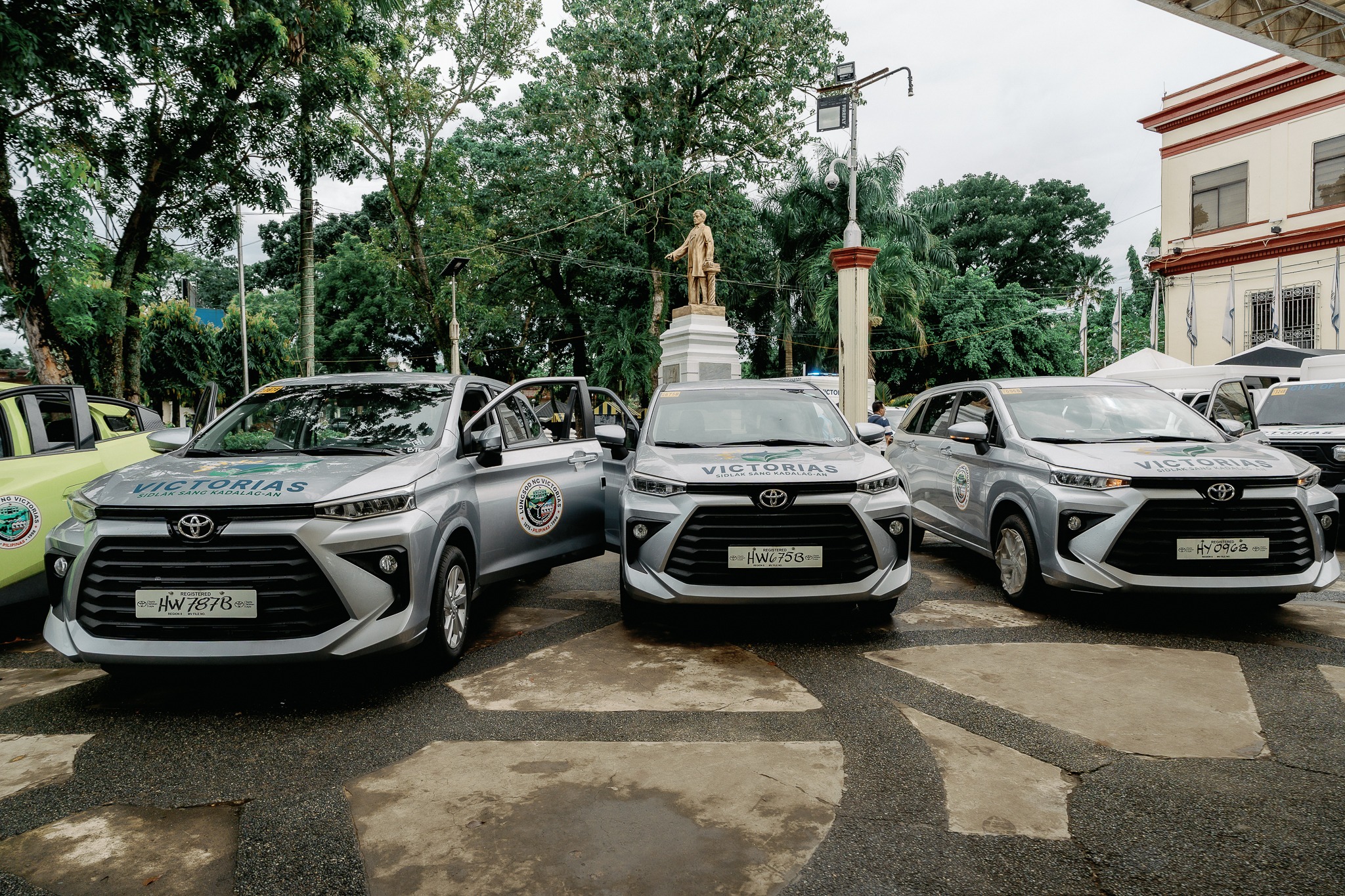 72 Brand-New Service Vehicles Turned Over in Victorias City