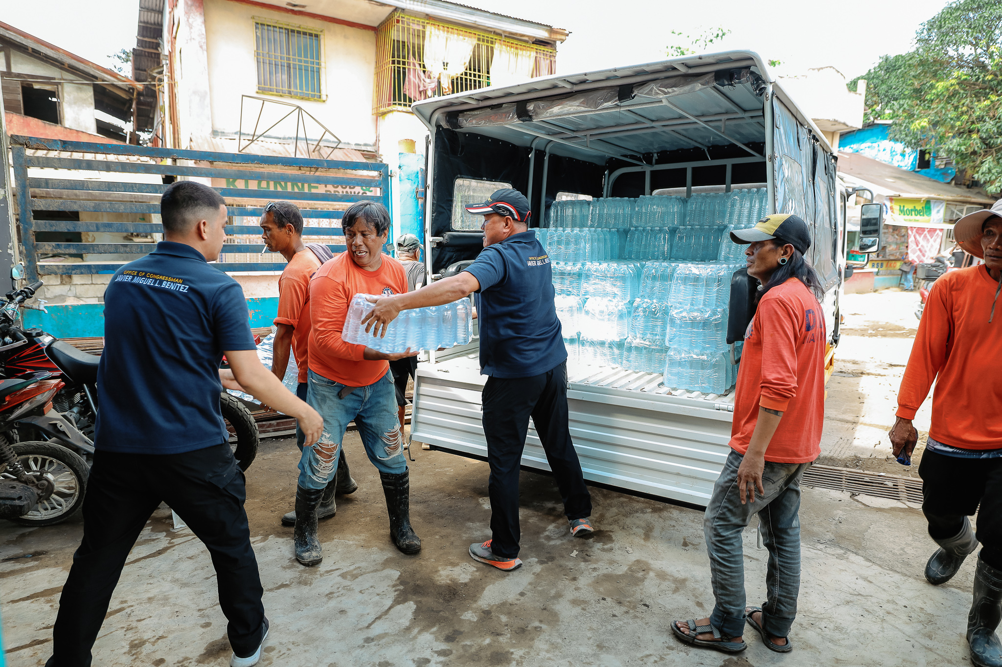 Support Reaches 1,627 Tino-Affected Families in Barangay RSB, La Carlota